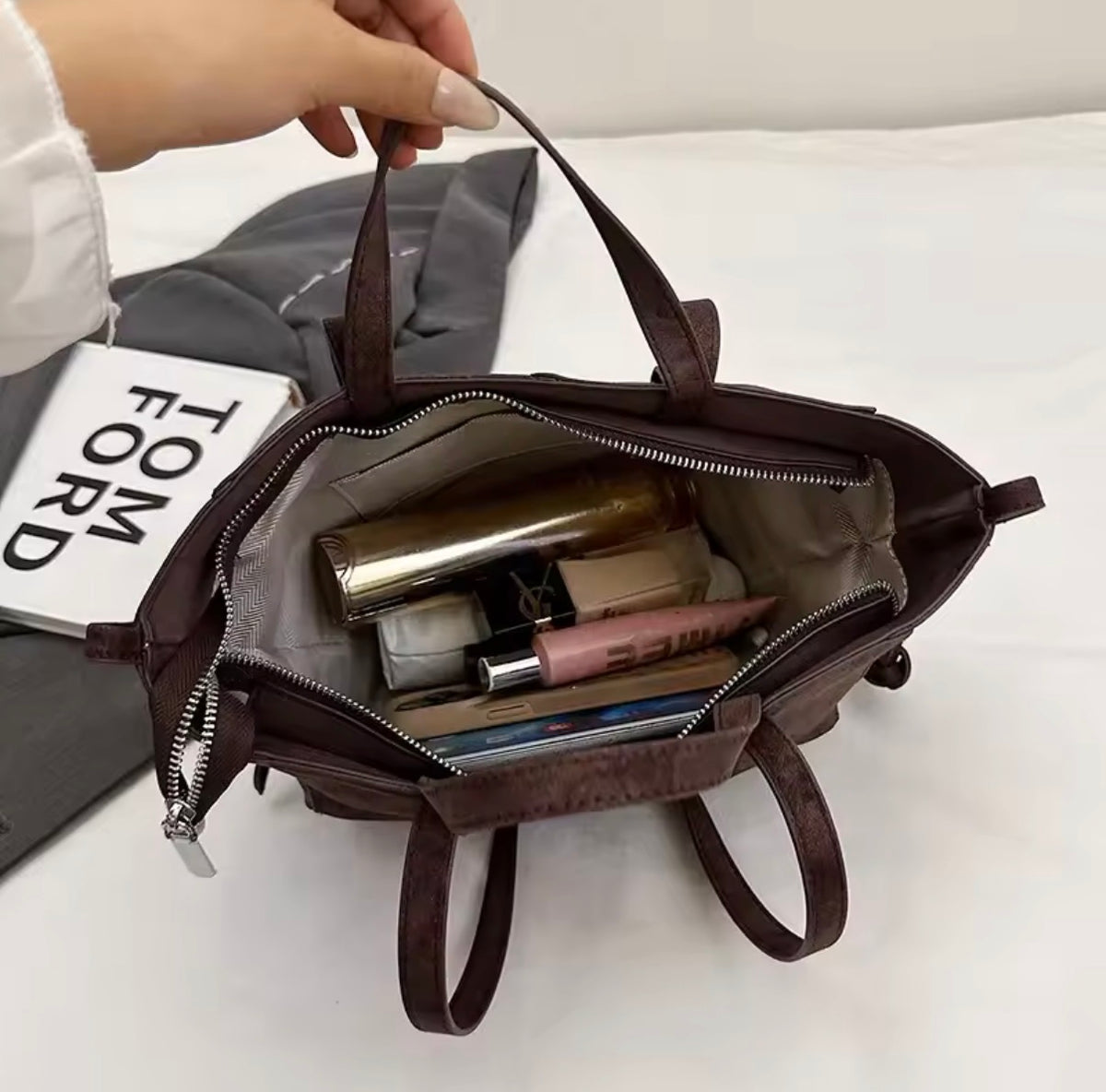 Luxur Velvety Handbag