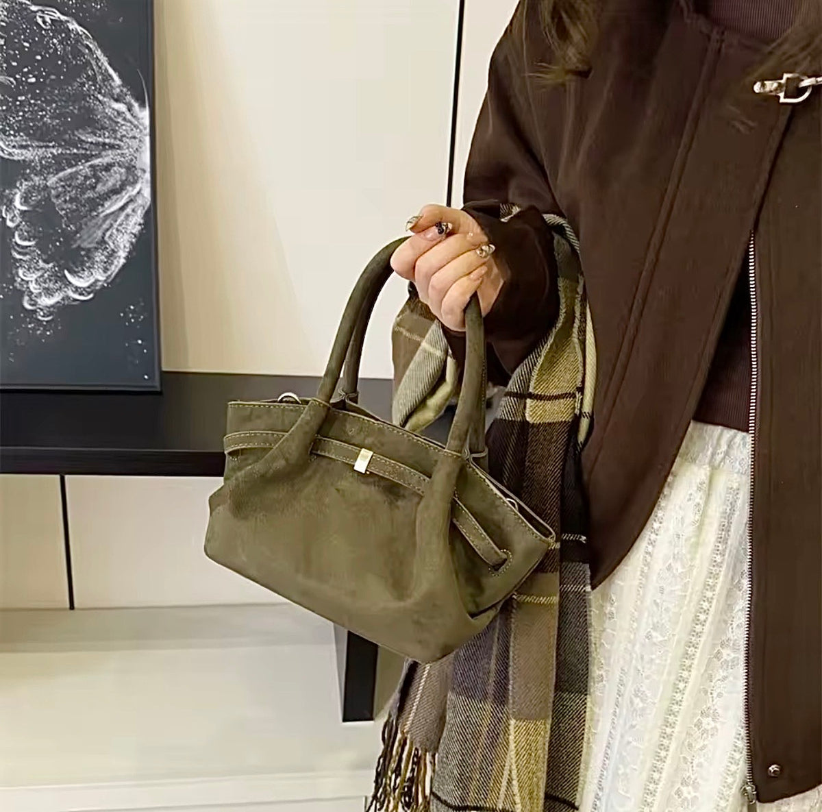 Lychee Style Velvety Handbag Purse